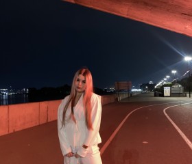 liza, 18, Krasnoyarsk