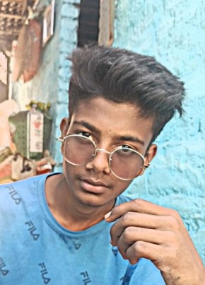 Gautam Raj, 19, India, Muzaffarpur