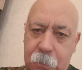 Yuusif, 49, Bakixanov