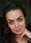 Mariya, 46, Saint Petersburg