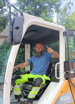 Berkut, 47, Germany, Wurzen