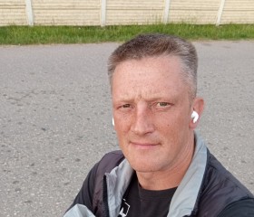Vadik Labenok, 38, Navapolatsk