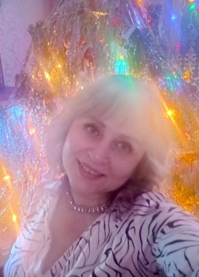 Ирина из Москвы 43 года