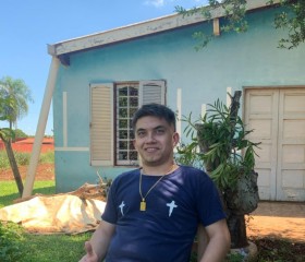 Rodrigo, 20, Ciudad del Este