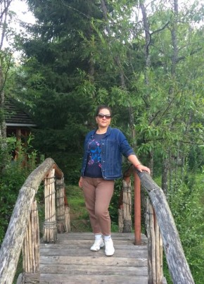 Елена, 41, Россия, Белово
