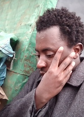 Jonez из Nairobi 19 лет