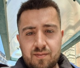 Ubi, 31, Braunschweig