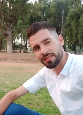 Mostafa из خريبكة 29 лет