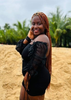 Josephine Summer из Monrovia 18 лет