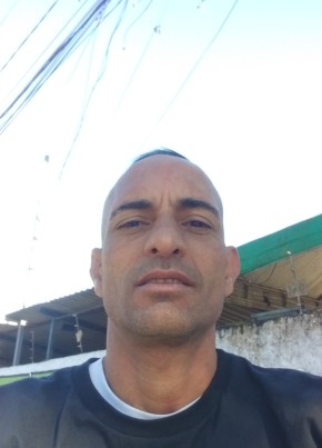 Douglas, 43, República Federativa do Brasil, Santo André