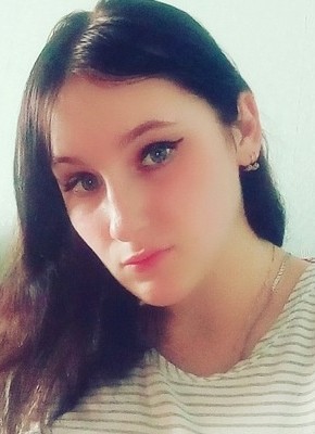 Виктория, 26, Россия, Елань