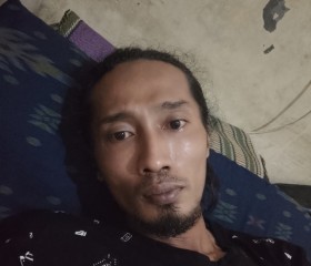 Alex, 36, Semarang