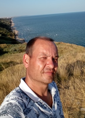 Василий из Калуги 38 лет
