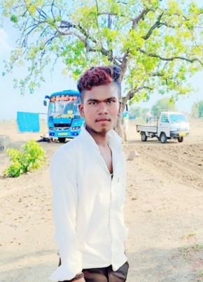 Suraj Tekam, 18, India, Nagpur