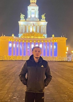 Александр из Балахты 20 лет