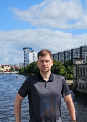 Иван из Москвы 44 года