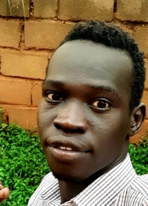 Yusuf James из Kampala 19 лет