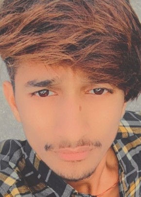 Asif Kureshi, 21, India, Bhopal