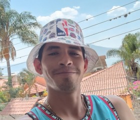 Santiago, 18, Zapopan