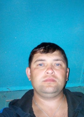 Максим, 36, Россия, Мраково