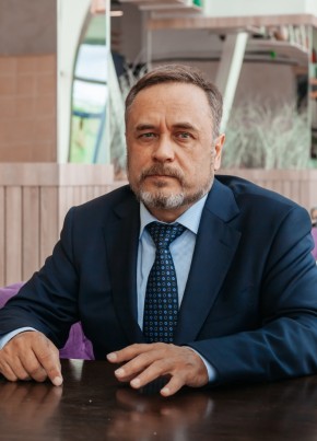 Олег из Мелеуза 57 лет