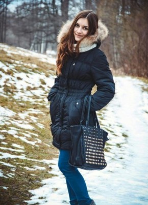 Полина, 25, Россия, Рубцовск