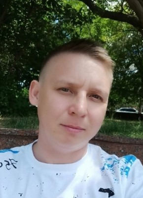 Денис из Бийска 43 года