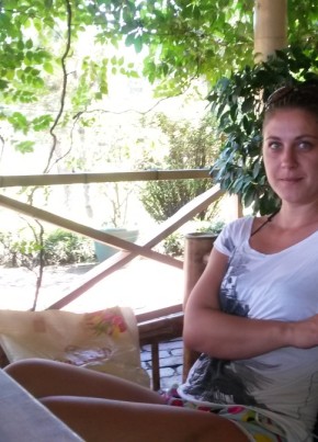 Юлия, 39, Україна, Черкаси