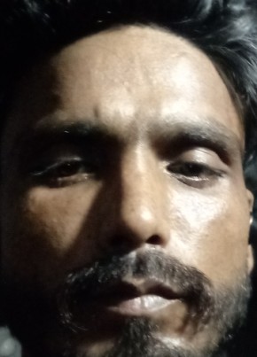 Akhilesh Kumar, 22, India, Lucknow