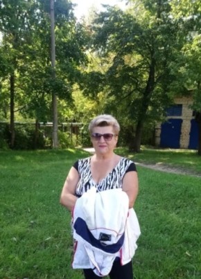 Елена, 64, Россия, Людиново