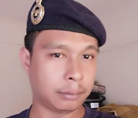 Abu, 20, Banda Aceh