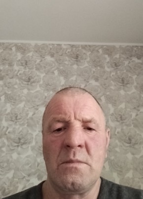 Олег Назаренко из Москвы 58 лет