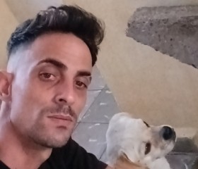 Luis Yandry, 36, Sagua la Grande