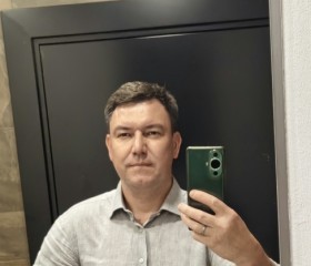 Igor, 47, Moscow