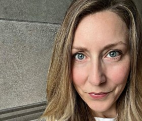 Lydia, 40, Braga