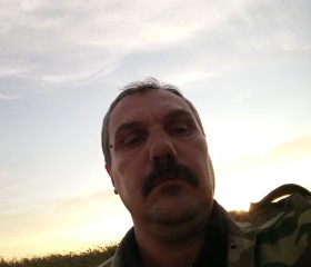 Олег, 52 года, Красноармейская