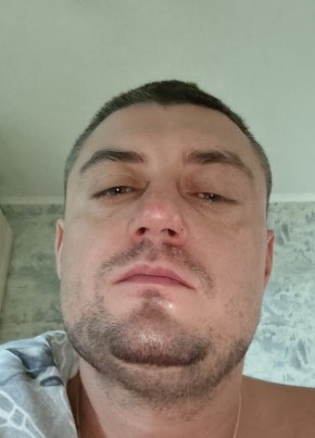 Иван из Калуги 33 года