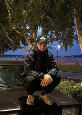 Сергей из Петрозаводска 22 года