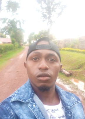 Musinguzi peter, 23, Uganda, Jinja