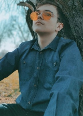 Lyesha, 20, Belarus, Mahilyow