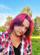Anastasiya, 33, Russia, Smolensk