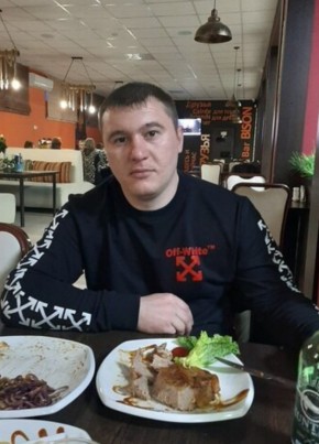 Олег Петров, 40, Россия, Владикавказ