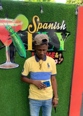 1Youngkeysh, 26, Jamaica, Kingston