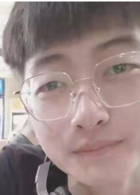姚正鑫, 22, China, Haicheng
