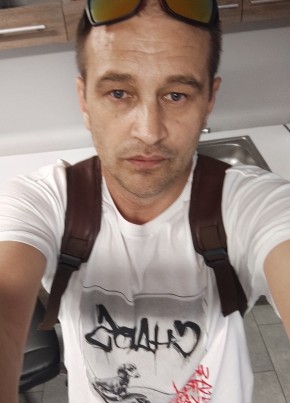 Виктор из Września 44 года