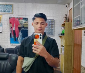 Johnski, 19, Antipolo