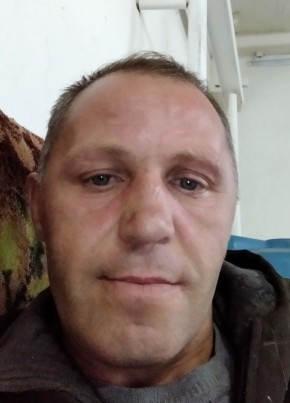 Александр, 47, Россия, Багдарин