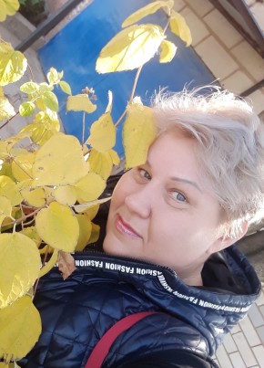Кира, 51, Россия, Астрахань