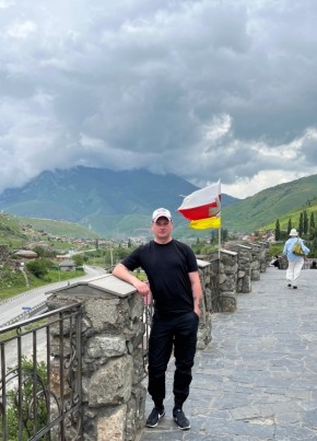 Aleksey, 36, Russia, Kolpino