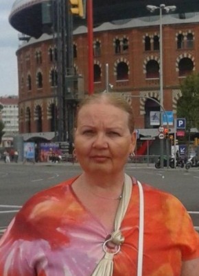 Leena, 65, Finland, Helsinki